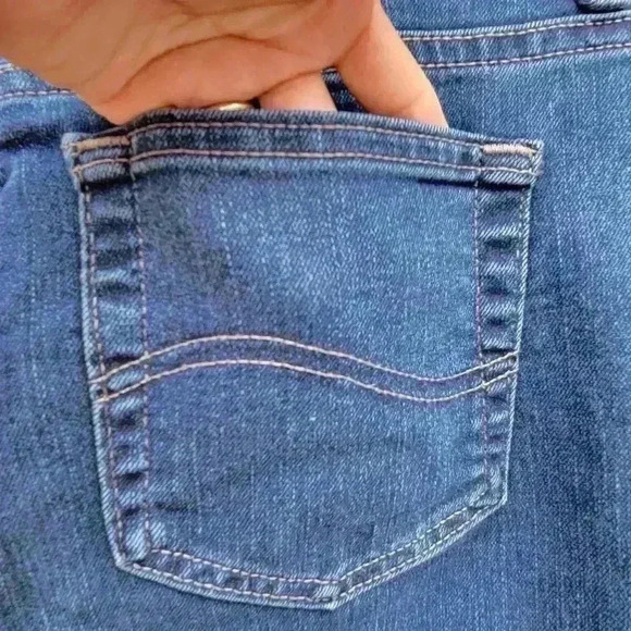 New W/O Tag Lee Relaxed Fit Straight Mid Rise Blue Jeans Women's Size 10 - Picture 8 of 11